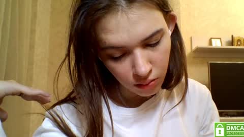 Jennifer online show from 04.03.26