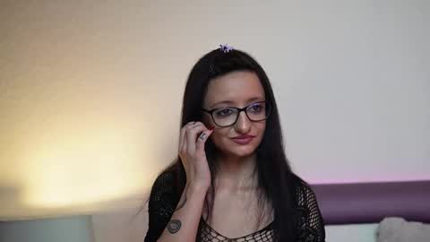  Joelle  online show from 11.20.25