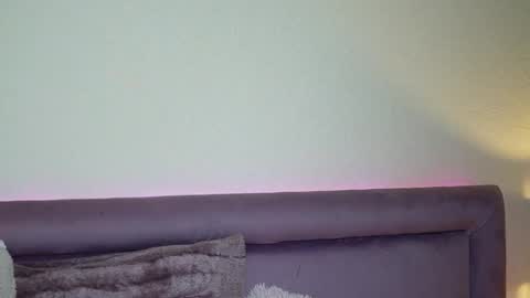  Joelle  online show from 02.11.26