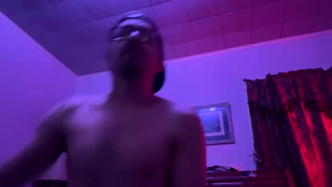 Snapshot of joemama34 chatting on 02.15.25 Xtina online show from 02.15.25