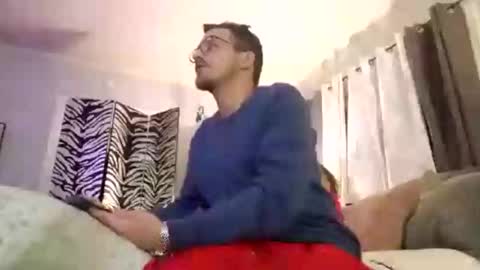 Snapshot of joemama34 chatting on 11.12.25 Xtina online show from 11.12.25