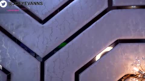 Snapshot of joeyevans chatting on 09.10.25 Joey Evans Joeyevanns IGTW online show from 09.10.25