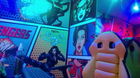 Snapshot of johan_kitten chatting on 10.07.25 johan online show from 10.07.25