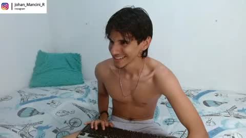 Snapshot of johan_mancini_r chatting on 06.26.26 johan_mancini_r online show from 06.26.26