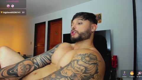 King -    online show from 12.03.24