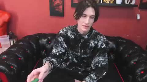 Snapshot of john__strong chatting on 06.13.26 john__strong online show from 06.13.26