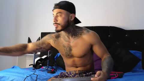 John  online show from 02.12.25