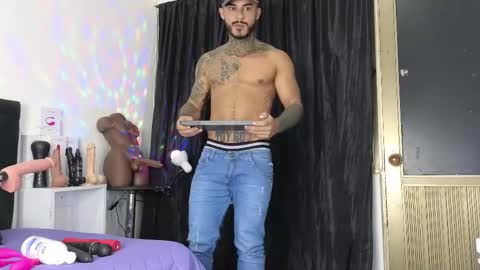 John  online show from 03.09.25