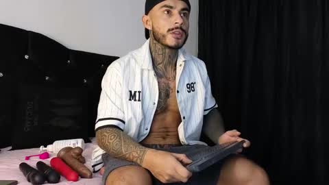 John  online show from 03.12.25