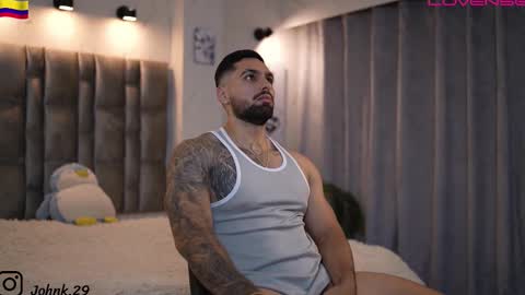 Snapshot of john_king29 chatting on 11.19.25 john online show from 11.19.25