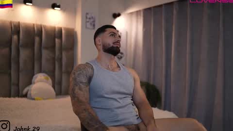 Snapshot of john_king29 chatting on 12.03.25 john online show from 12.03.25