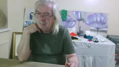 JOHN online show from 12.11.24