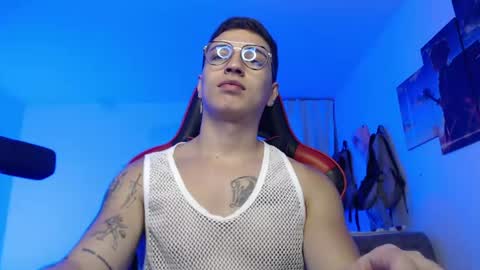 Snapshot of john_s117 chatting on 06.18.26 JOHN online show from 06.18.26