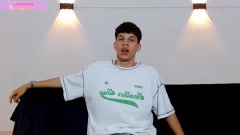 john_ssnow29 online show from 09.11.25