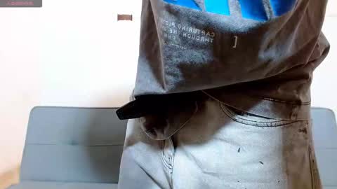 john_ssnow29 online show from 11.22.25