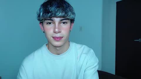 John Vichenso online show from 11.18.25