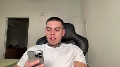 Snapshot of johnafterdark chatting on 10.13.25 JAXX online show from 10.13.25