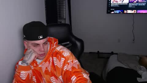 Snapshot of johnafterdark chatting on 01.14.26 JAXX online show from 01.14.26