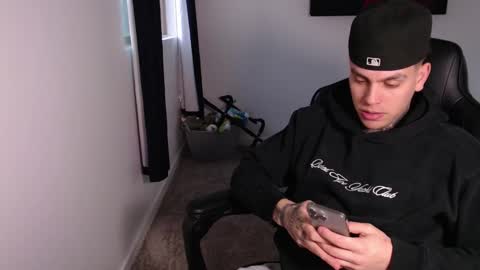 Snapshot of johnafterdark chatting on 02.01.26 JAXX online show from 02.01.26