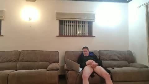 Snapshot of johnathan_stuart33 chatting on 05.17.26 johnathan_stuart33 online show from 05.17.26