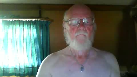 Snapshot of johnjuly1948 chatting on 06.17.26 johnjuly1948 online show from 06.17.26
