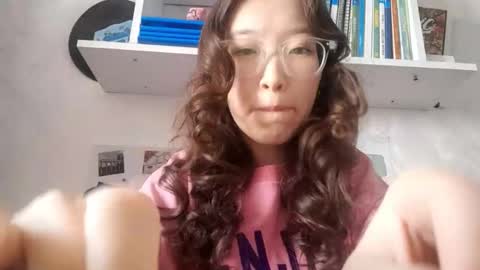 Snapshot of johnmerli chatting on 11.23.25 Molly online show from 11.23.25