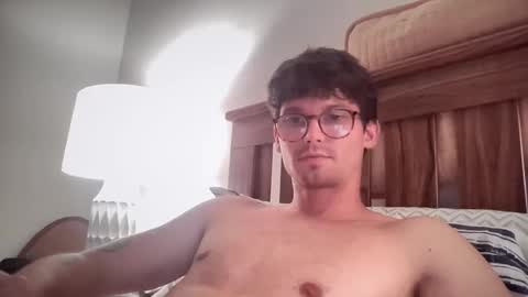 Snapshot of johnny__wood chatting on 10.03.25 Johnny online show from 10.03.25