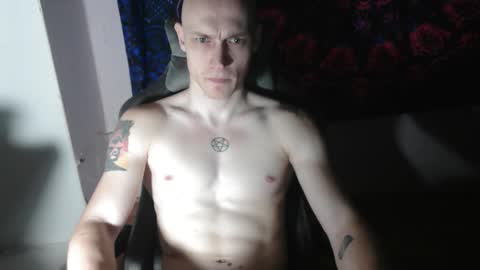 Snapshot of johnny_positive chatting on 10.13.25 Johnny online show from 10.13.25