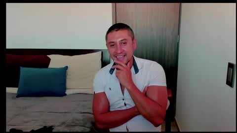 Snapshot of johnny_seens1 chatting on 01.22.25 Johnny online show from 01.22.25