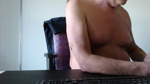 johnny_walker14 online show from 04.29.26