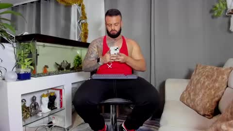 JOHNNY online show from 12.23.24