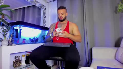 JOHNNY online show from 01.04.25