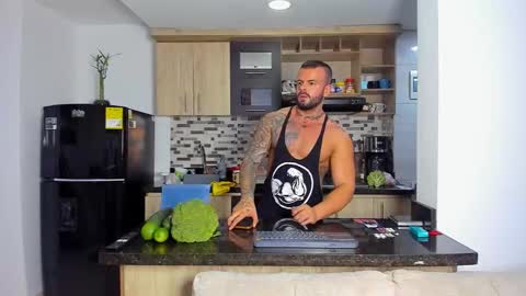 JOHNNY online show from 11.21.25