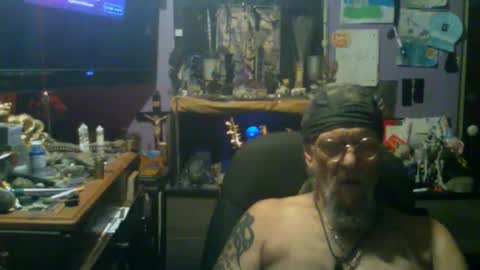 johnnyshung1 online show from 11.26.25