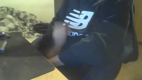 Snapshot of johnot1998 chatting on 10.12.25 johnot1998 online show from 10.12.25