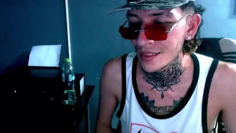 johnsonisaac94  online show from 12.06.24