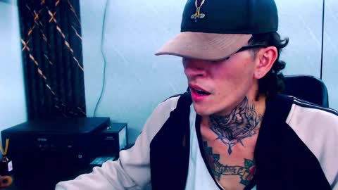 johnsonisaac94  online show from 02.24.25