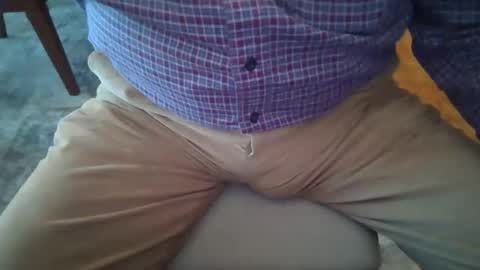 Snapshot of johnxxx549 chatting on 01.21.25 johnxxx549 online show from 01.21.25