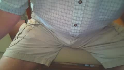 Snapshot of johnxxx549 chatting on 09.19.25 johnxxx549 online show from 09.19.25