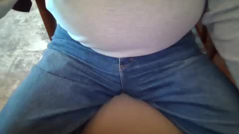 Snapshot of johnxxx549 chatting on 11.24.25 johnxxx549 online show from 11.24.25