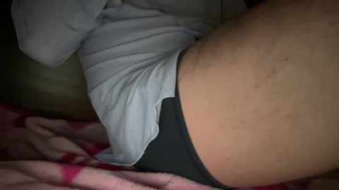 Snapshot of joi_slave chatting on 12.07.24 Luca online show from 12.07.24