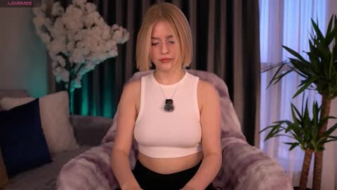 Paula online show from 09.29.25