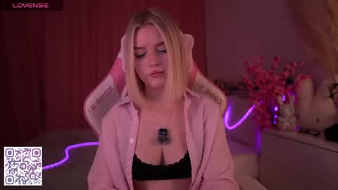 Paula online show from 04.12.26