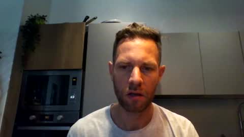 Snapshot of jojo19844 chatting on 09.09.25 jojo19844 online show from 09.09.25