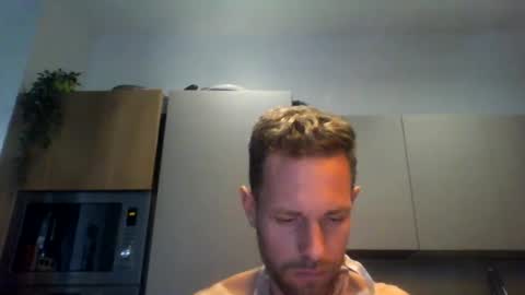 Snapshot of jojo19844 chatting on 09.22.25 jojo19844 online show from 09.22.25