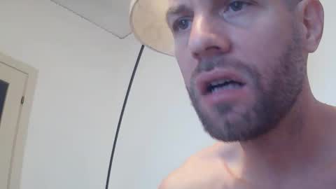 Snapshot of jojo19844 chatting on 09.29.25 jojo19844 online show from 09.29.25