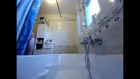 Snapshot of jojo670000 chatting on 01.07.25 jojo670000 online show from 01.07.25