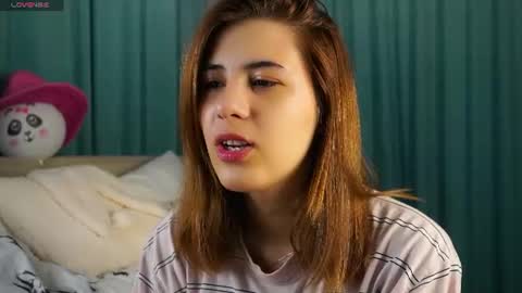 Snapshot of jojojoannaa chatting on 07.18.26 Aurora online show from 07.18.26
