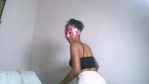 jojoolie online show from 12.17.25