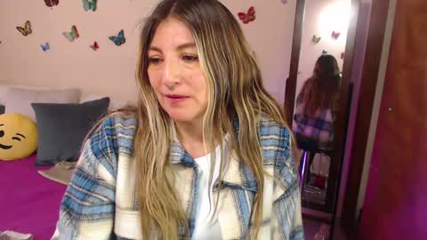 Jolie Mature online show from 03.08.25